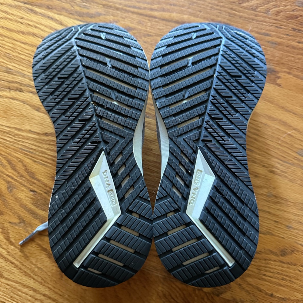 Brooks Bedlam 3 Gray Knit W8.5 - Picture 5 of 13